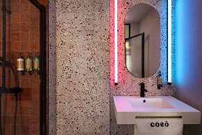 Coeo Peña Design Apartments