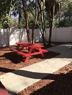 Cute Cozy Bungalow Down Town Jacuzzi