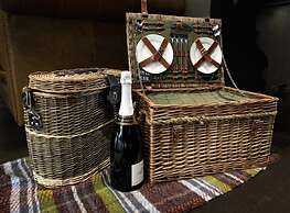 Inviting 2-bed Apartment in Matlock Sleeps 6