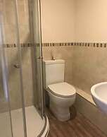 Inviting 2-bed Apartment in Matlock Sleeps 6