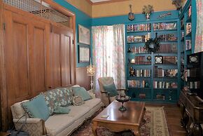 Adams League Historic Inn