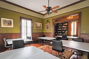 Adams League Historic Inn