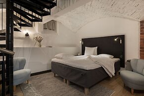 Bob W KOTI Katajanokka