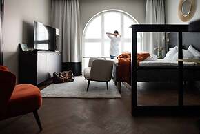 Bob W KOTI Katajanokka