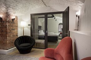 Bob W KOTI Katajanokka