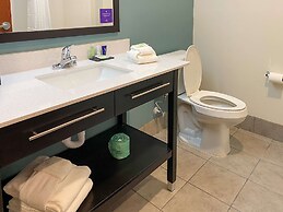 Sleep Inn & Suites - Coliseum Area