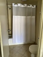 Lone Pine Budget Inn
