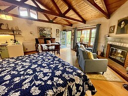 Rendezvous Mendocino