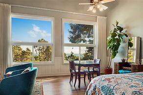 Rendezvous Mendocino