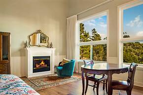 Rendezvous Mendocino