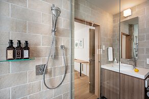 Kaku Place by H2 Life