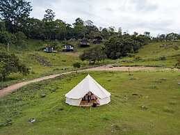 Lodge Laguna Guaitipán Ancestral