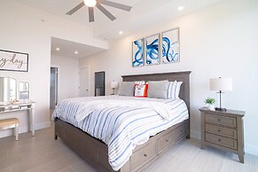 Lighthouse Point Residences