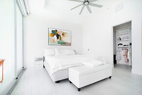 Lighthouse Point Residences