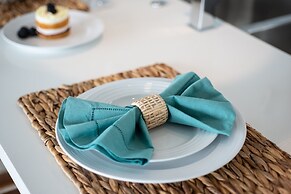 Lighthouse Point Residences