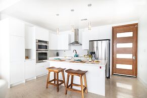 Lighthouse Point Residences