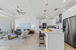 Lighthouse Point Residences