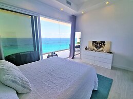 Lighthouse Point Residences