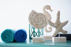 Lighthouse Point Residences