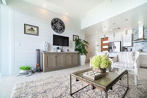 Lighthouse Point Residences