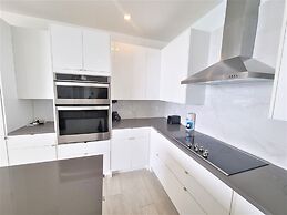 Lighthouse Point Residences