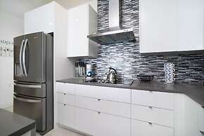 Lighthouse Point Residences