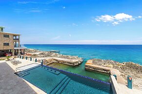 Lighthouse Point Residences