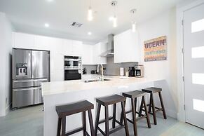 Lighthouse Point Residences