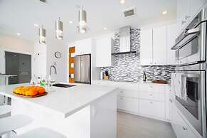 Lighthouse Point Residences