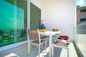 Lighthouse Point Residences