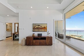 Lighthouse Point Residences