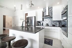 Lighthouse Point Residences