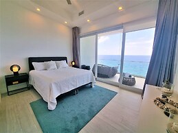 Lighthouse Point Residences