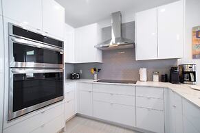 Lighthouse Point Residences