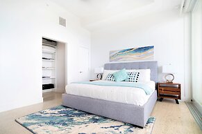 Lighthouse Point Residences