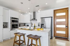 Lighthouse Point Residences