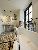 Seto Ghar Hotel Pvt. Ltd.