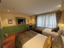 Seto Ghar Hotel Pvt. Ltd.