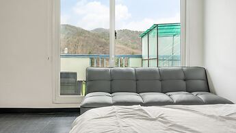 Chuncheon Dogandstay