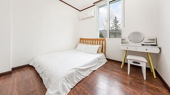 Chuncheon Dogandstay