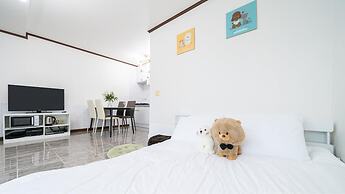 Chuncheon Dogandstay