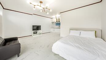 Chuncheon Dogandstay