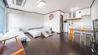 Chuncheon Dogandstay