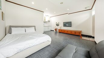 Chuncheon Dogandstay