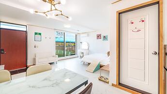 Chuncheon Dogandstay