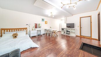 Chuncheon Dogandstay