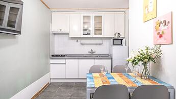 Chuncheon Dogandstay