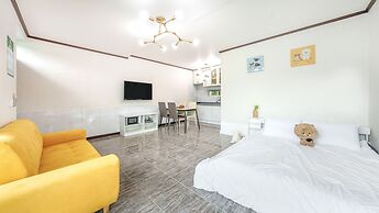 Chuncheon Dogandstay