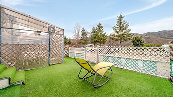 Chuncheon Dogandstay