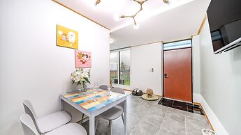 Chuncheon Dogandstay